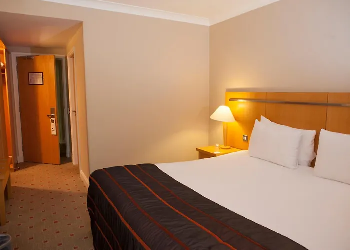 Hotel Coast And