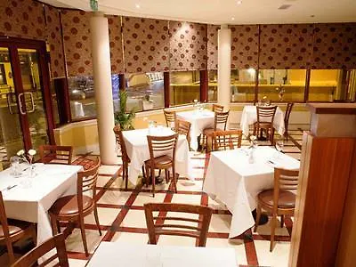 Szálloda Coast And Lahinch